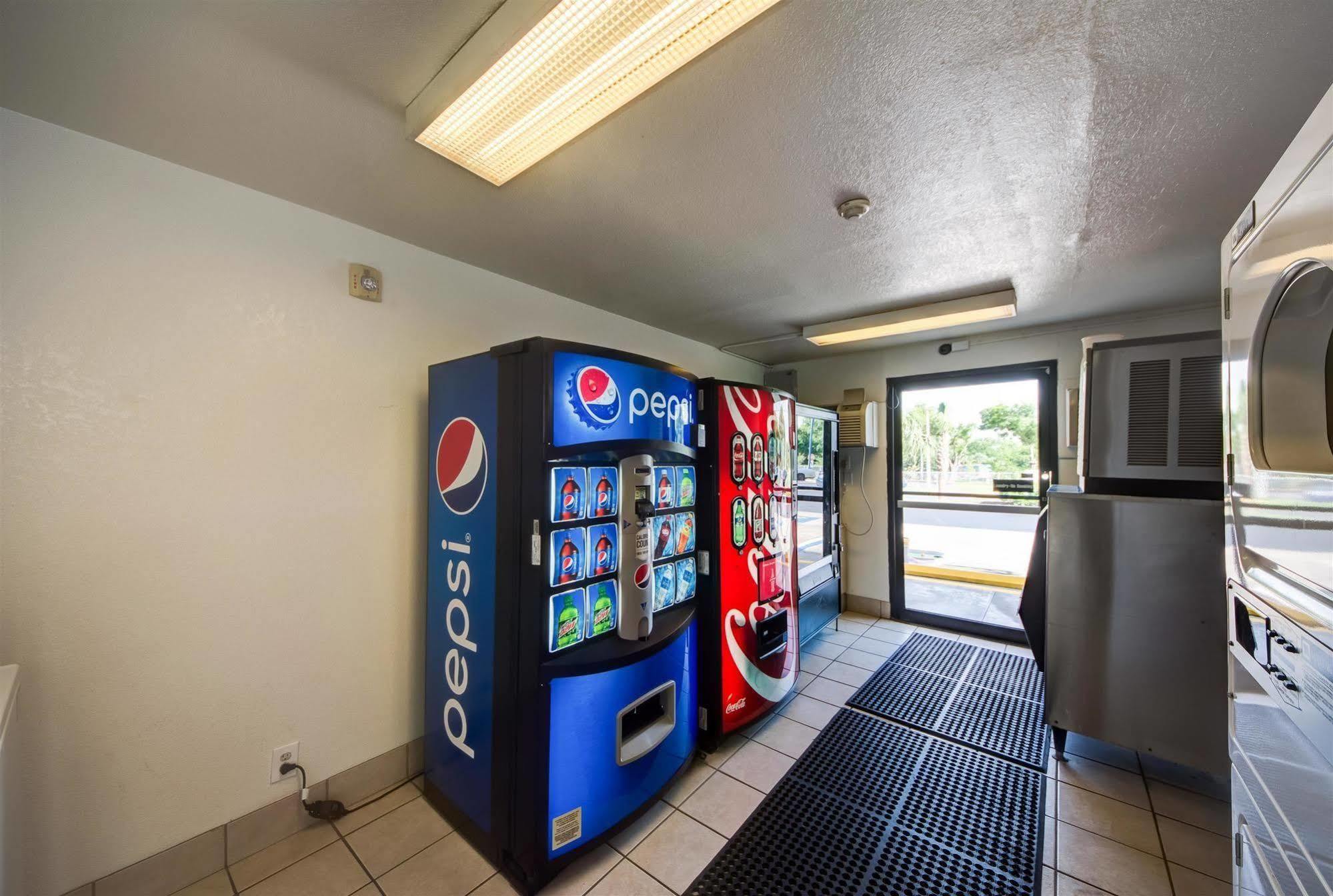 Motel 6-Lakeland, Fl エクステリア 写真